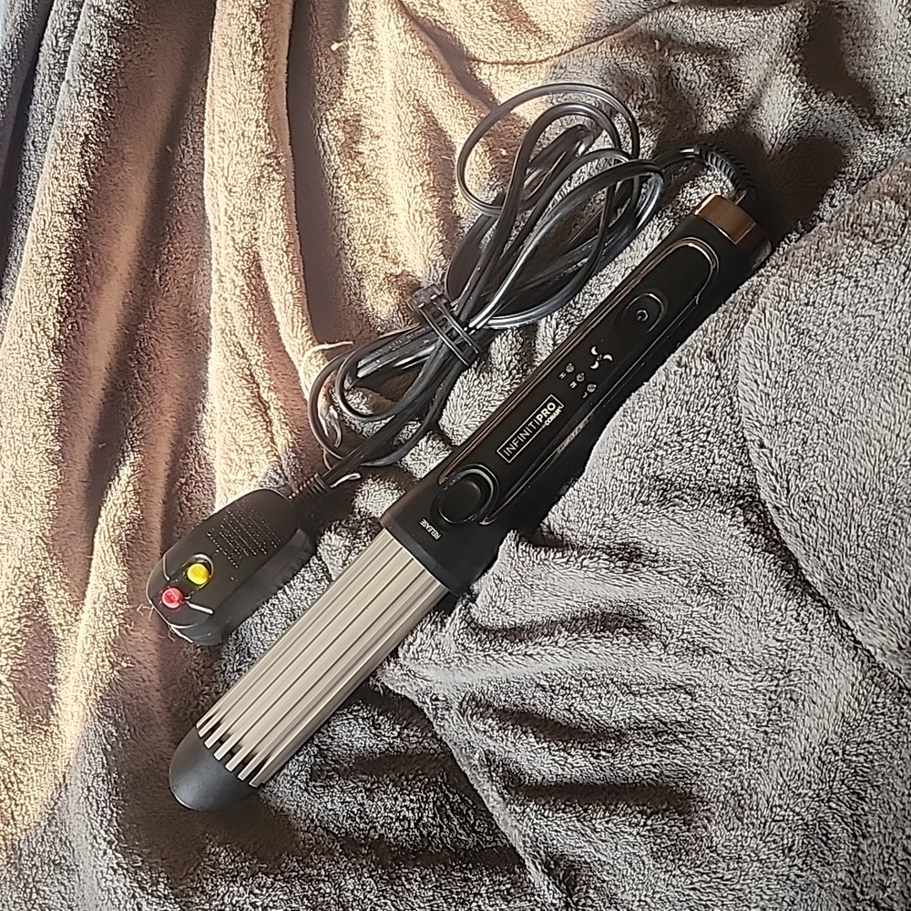 InfinitiPRO By Conair Cool Air Styler